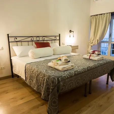 Neapolis Antica شقة